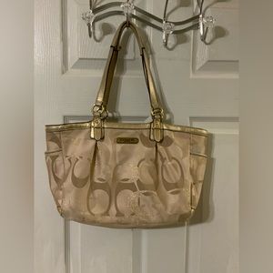 COPY - Women’s Signature Coach handbag Bag